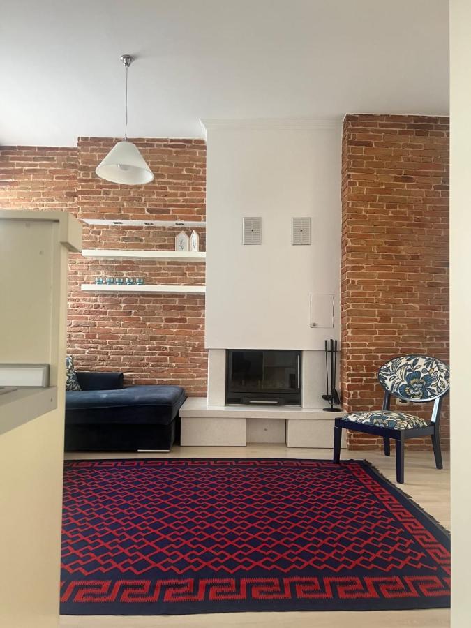 Foleza Apartment Korce Bagian luar foto