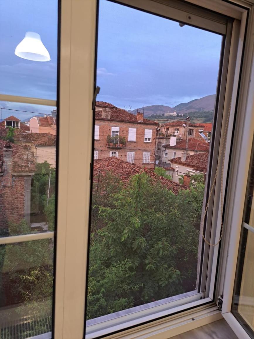 Foleza Apartment Korce Bagian luar foto